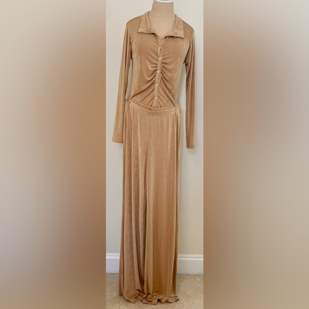 NWT 2-pc Button Blouse, Wide Leg Stretchy Pant, Tan, Elastic Waist,Womens 10 M/L